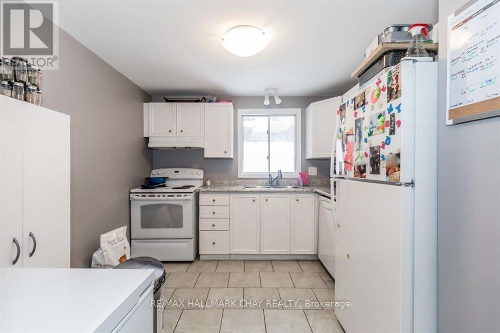 266 Galloway Boulevard, Midland, Ontario  L4R 5A2 - Photo 7 - S12032293