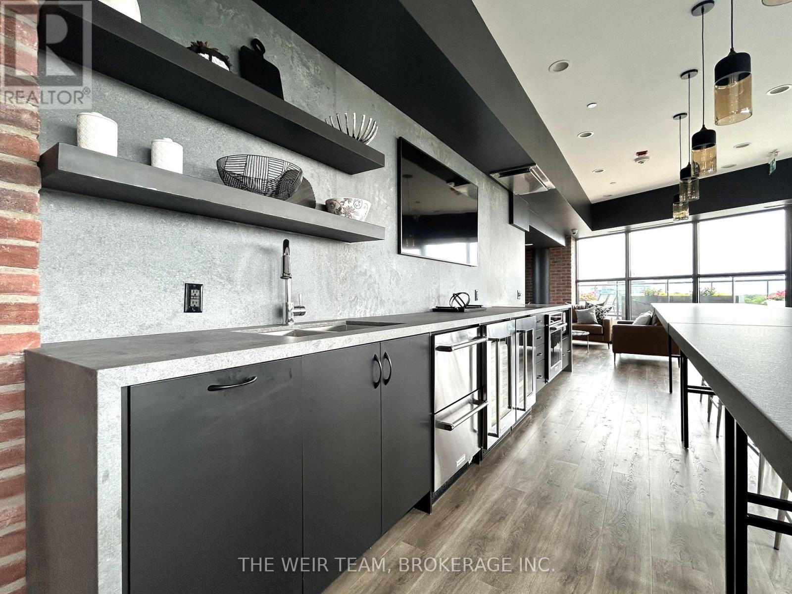 101 - 1400 Kingston Road, Toronto (Birchcliffe-Cliffside), Ontario  M1N 0C2 - Photo 13 - E12213640
