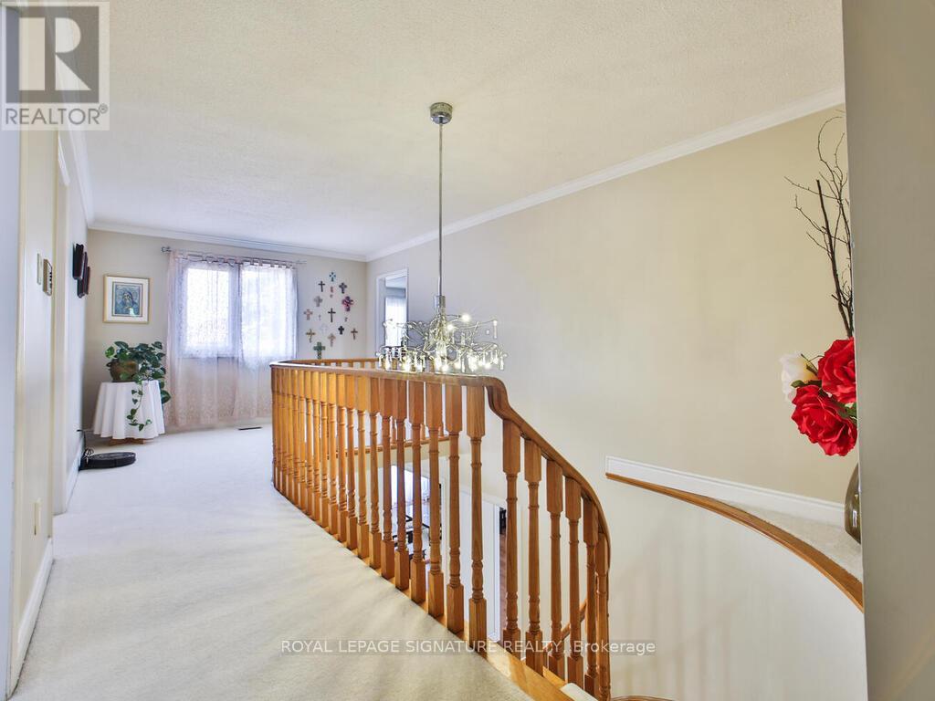 4470 Idlewilde Crescent, Mississauga, Ontario  L5M 4E7 - Photo 21 - W12216942