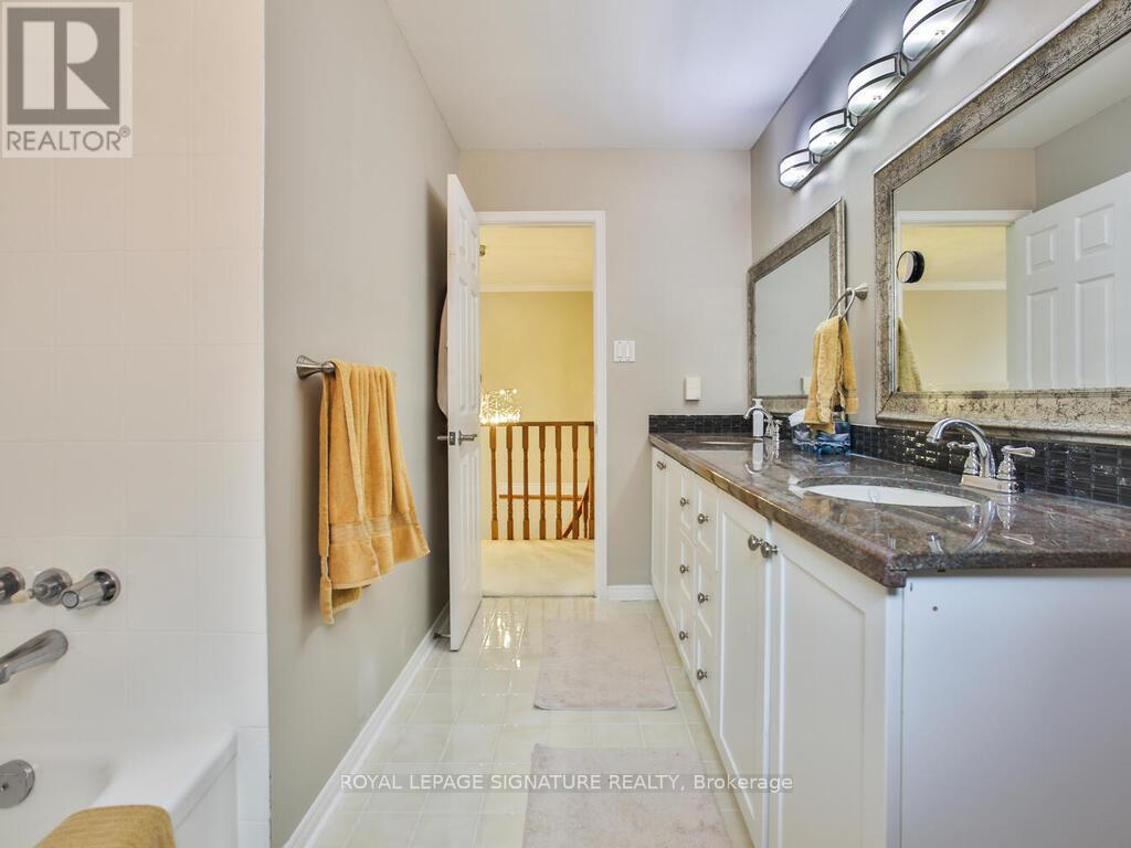 4470 Idlewilde Crescent, Mississauga, Ontario  L5M 4E7 - Photo 31 - W12216942