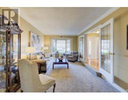 25 LYNNVALLEY CRESCENT, Kitchener, Ontario