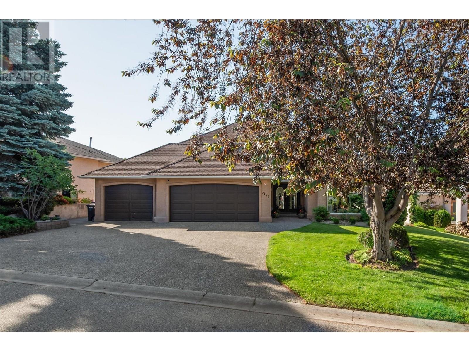 2193 Breckenridge Court, Kelowna, British Columbia