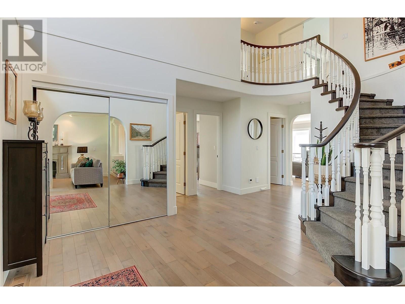 2193 Breckenridge Court, Kelowna, British Columbia  V1V 1W2 - Photo 4 - 10351775