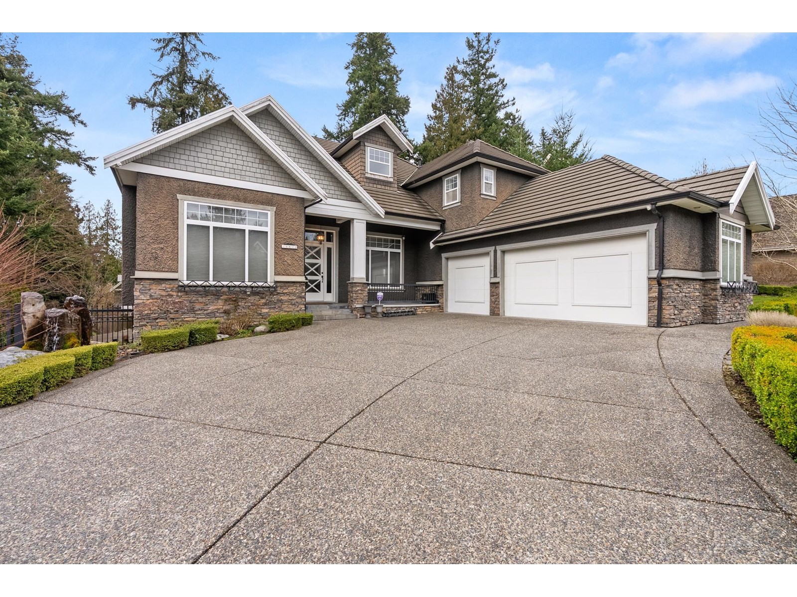 Property at 14433 33A AVENUE image 1