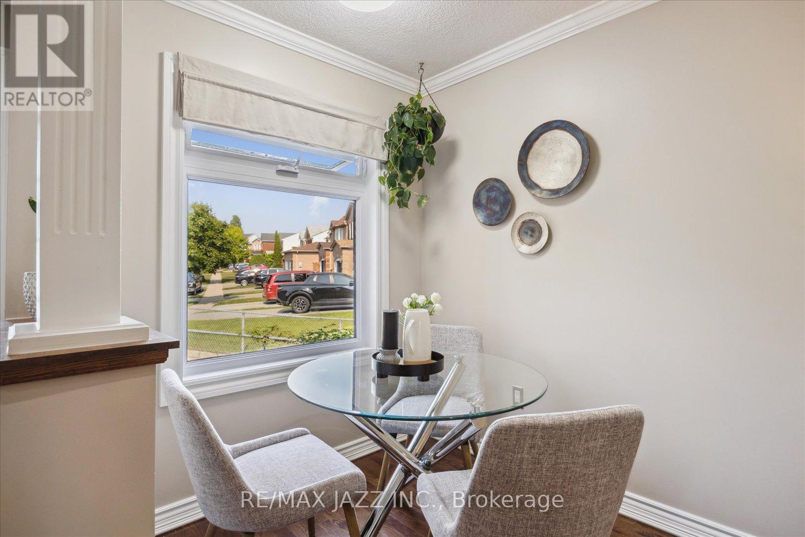 65 Fry Crescent, Clarington, Ontario  L1C 4Y3 - Photo 6 - E12216097