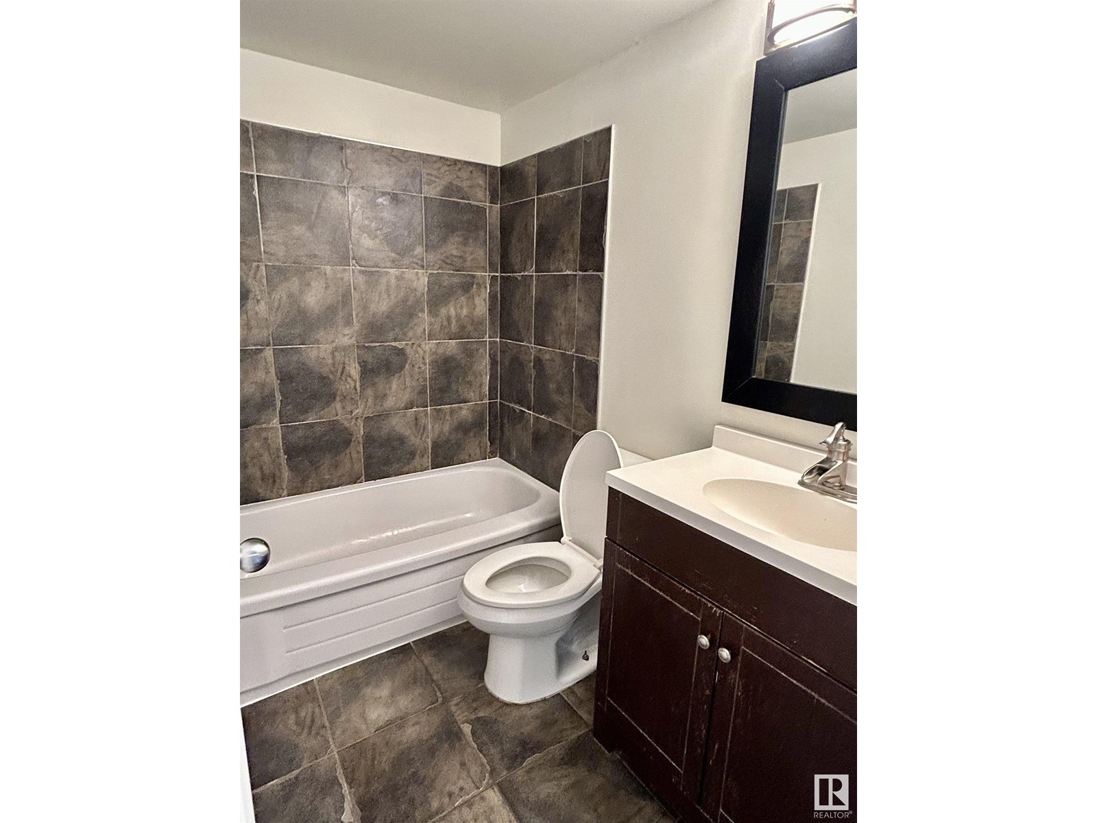 #202 10125 83 Av Nw, Edmonton, Alberta  T6E 2C5 - Photo 18 - E4425093