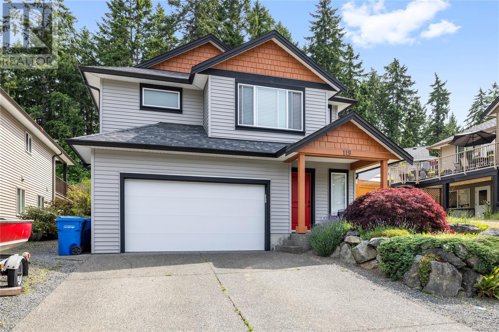 Property at 119 Grace Pl image 1
