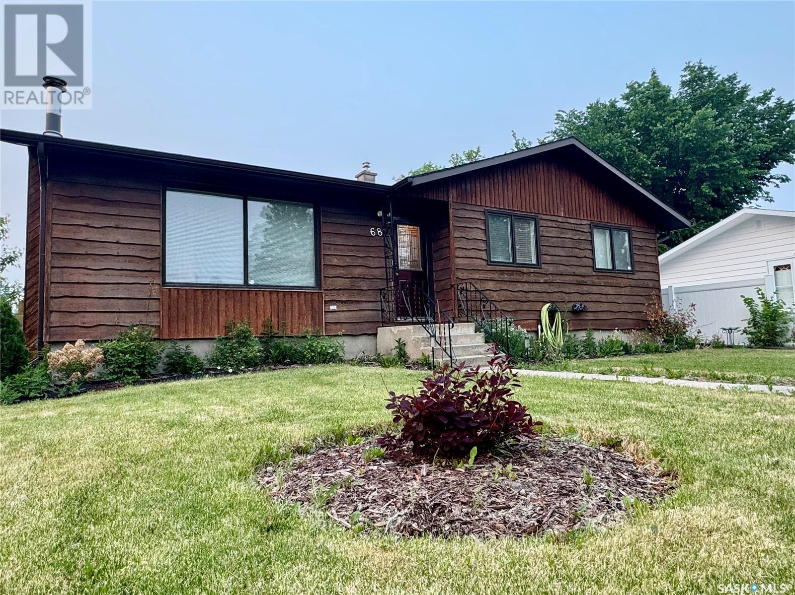 68 Crestwood CRESCENT, yorkton, Saskatchewan