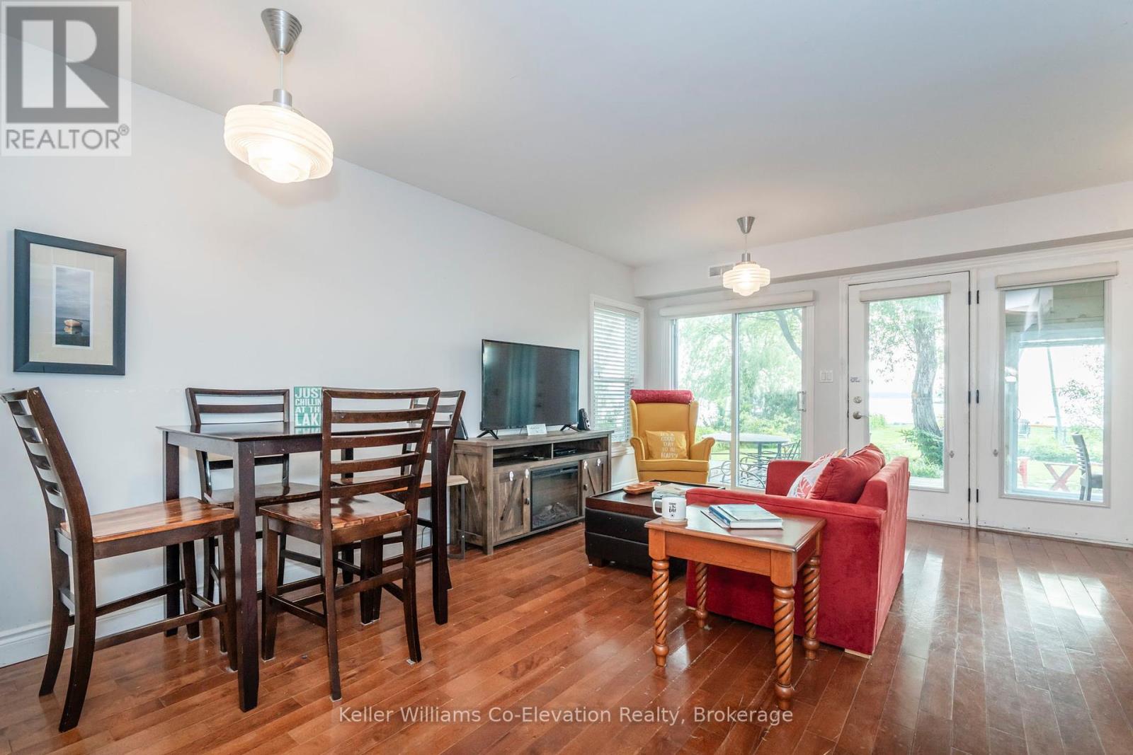14 Long Point Road, Tay, Ontario  P2A 0B2 - Photo 8 - S12218340
