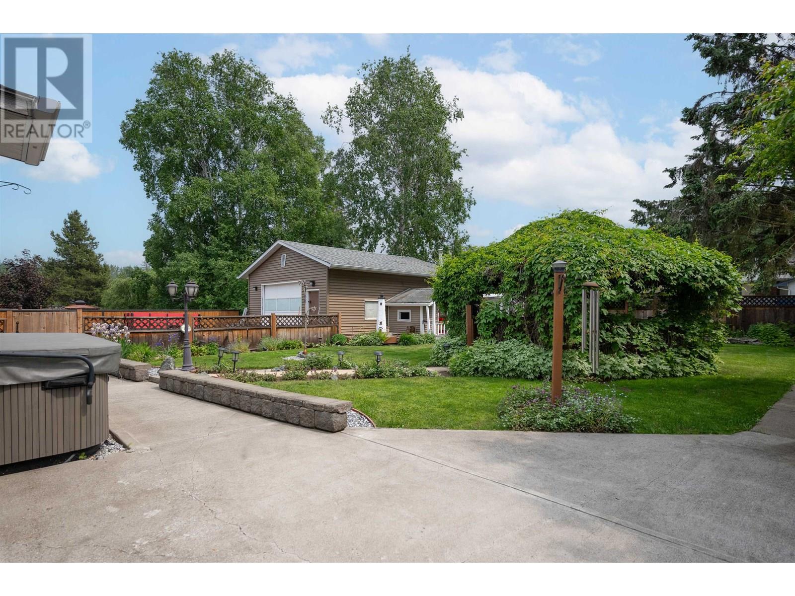 819 Blair Crescent, Prince George, British Columbia  V2M 6H4 - Photo 6 - R3015194