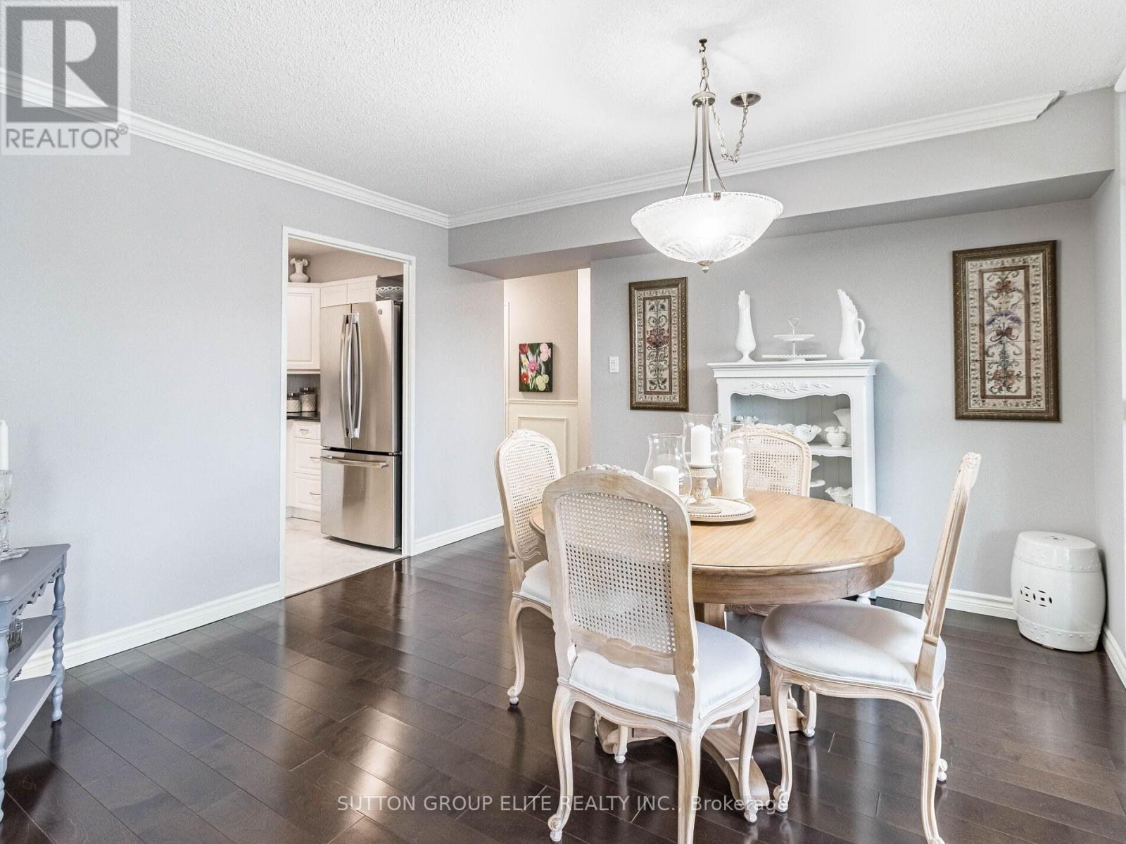 1704 - 50 Elm Drive E, Mississauga, Ontario  L5A 3X2 - Photo 27 - W12154480
