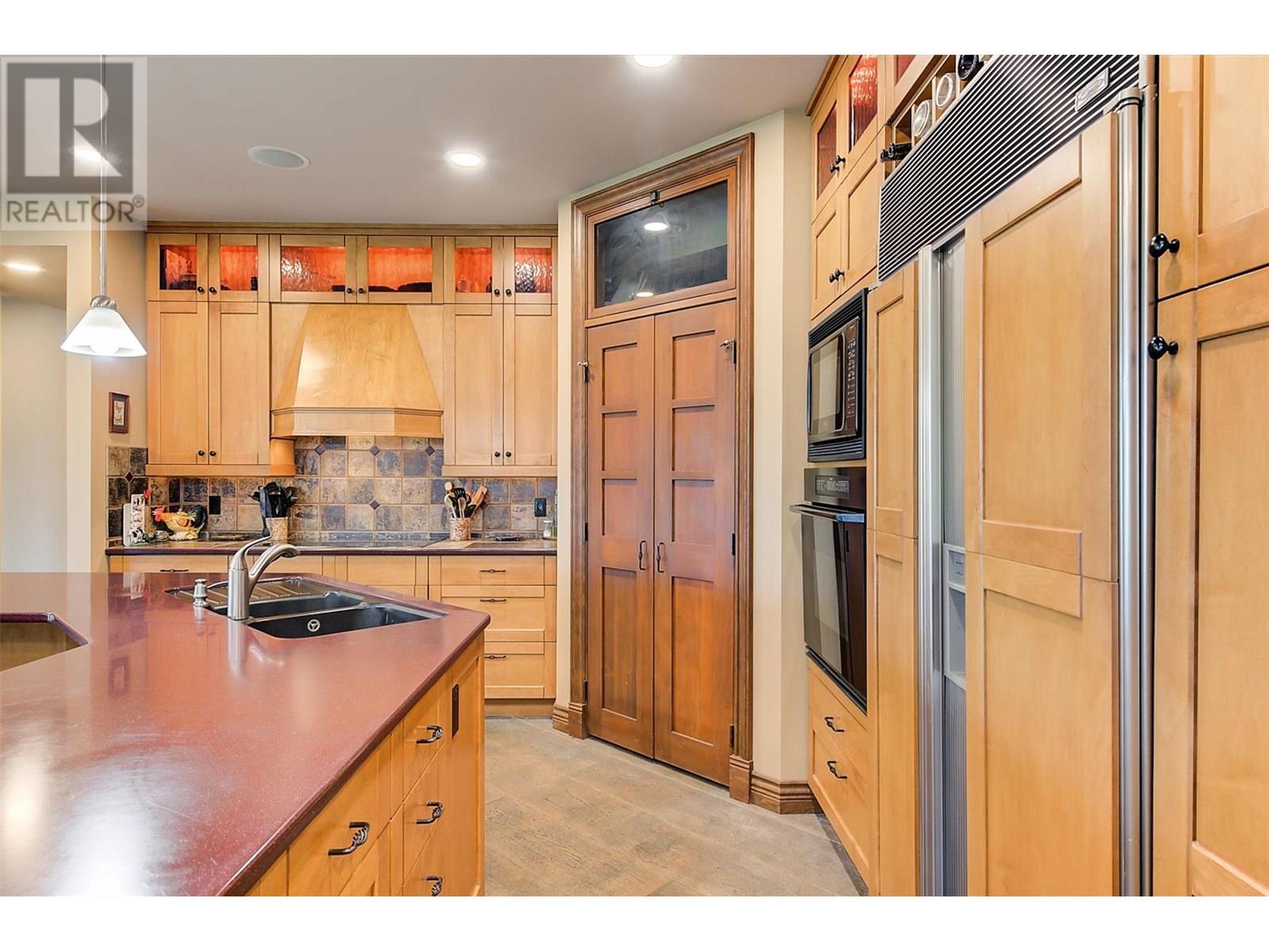 1306 Huckleberry Road, Kelowna, British Columbia  V1P 1M5 - Photo 25 - 10352116