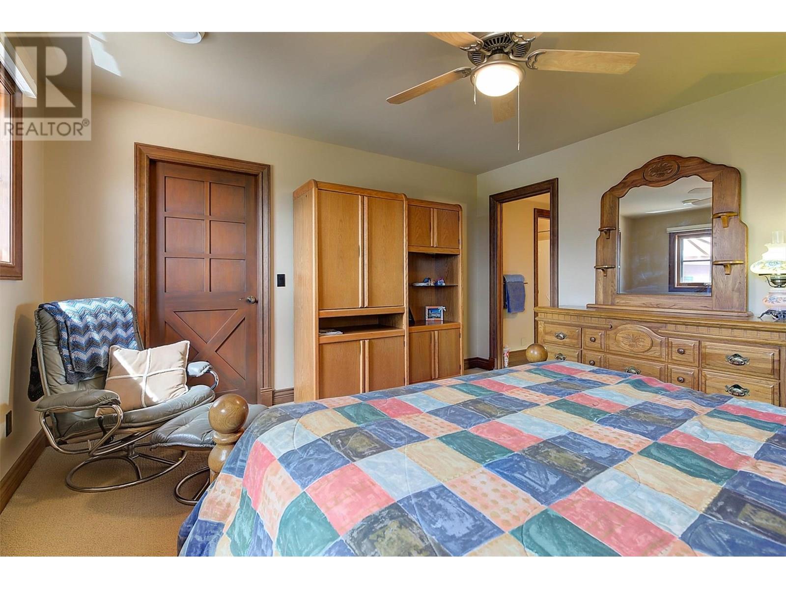 1306 Huckleberry Road, Kelowna, British Columbia  V1P 1M5 - Photo 59 - 10352116