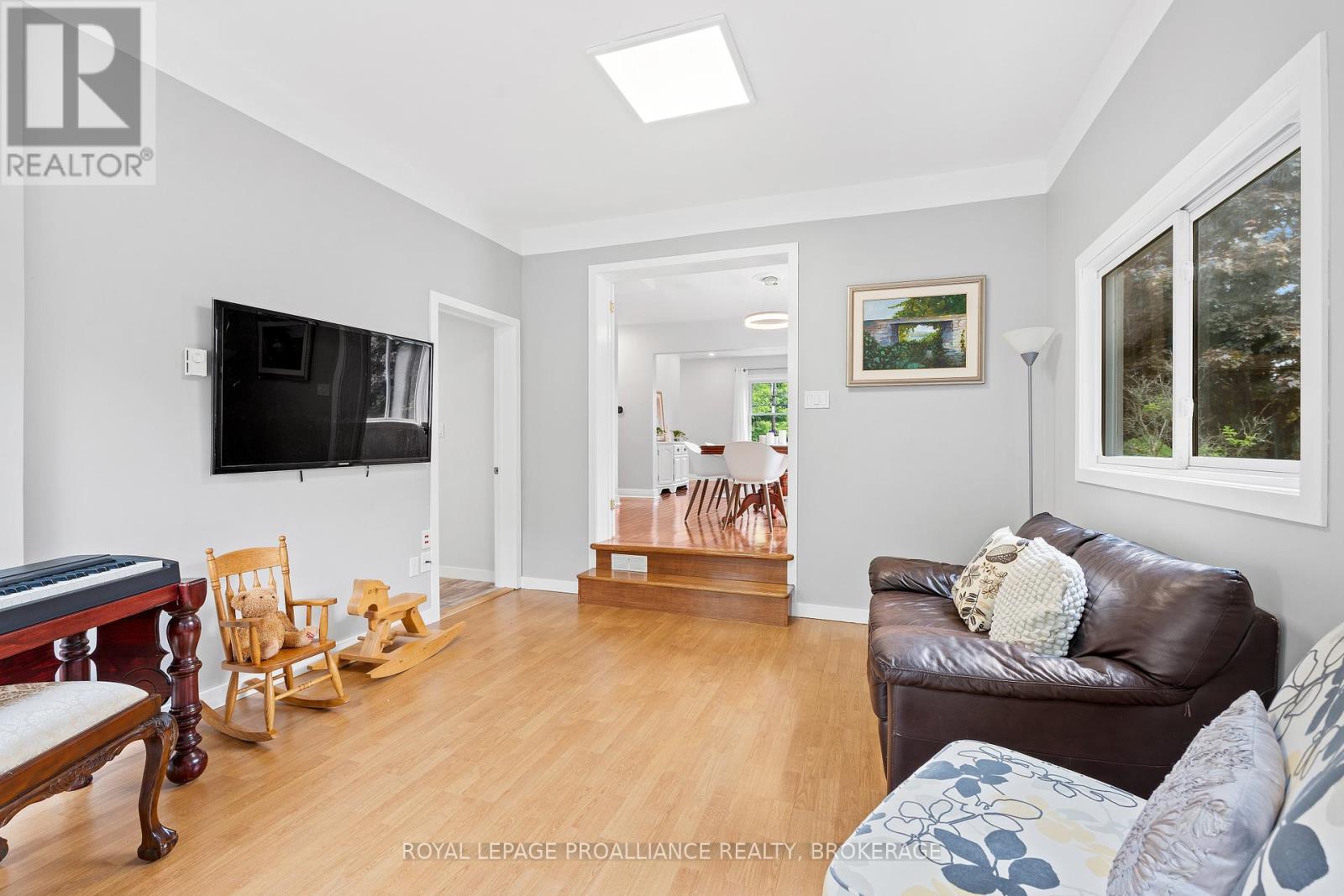 216 Phillips Street, Kingston (West Of Sir John A. Blvd), Ontario  K7M 3A1 - Photo 16 - X12219007