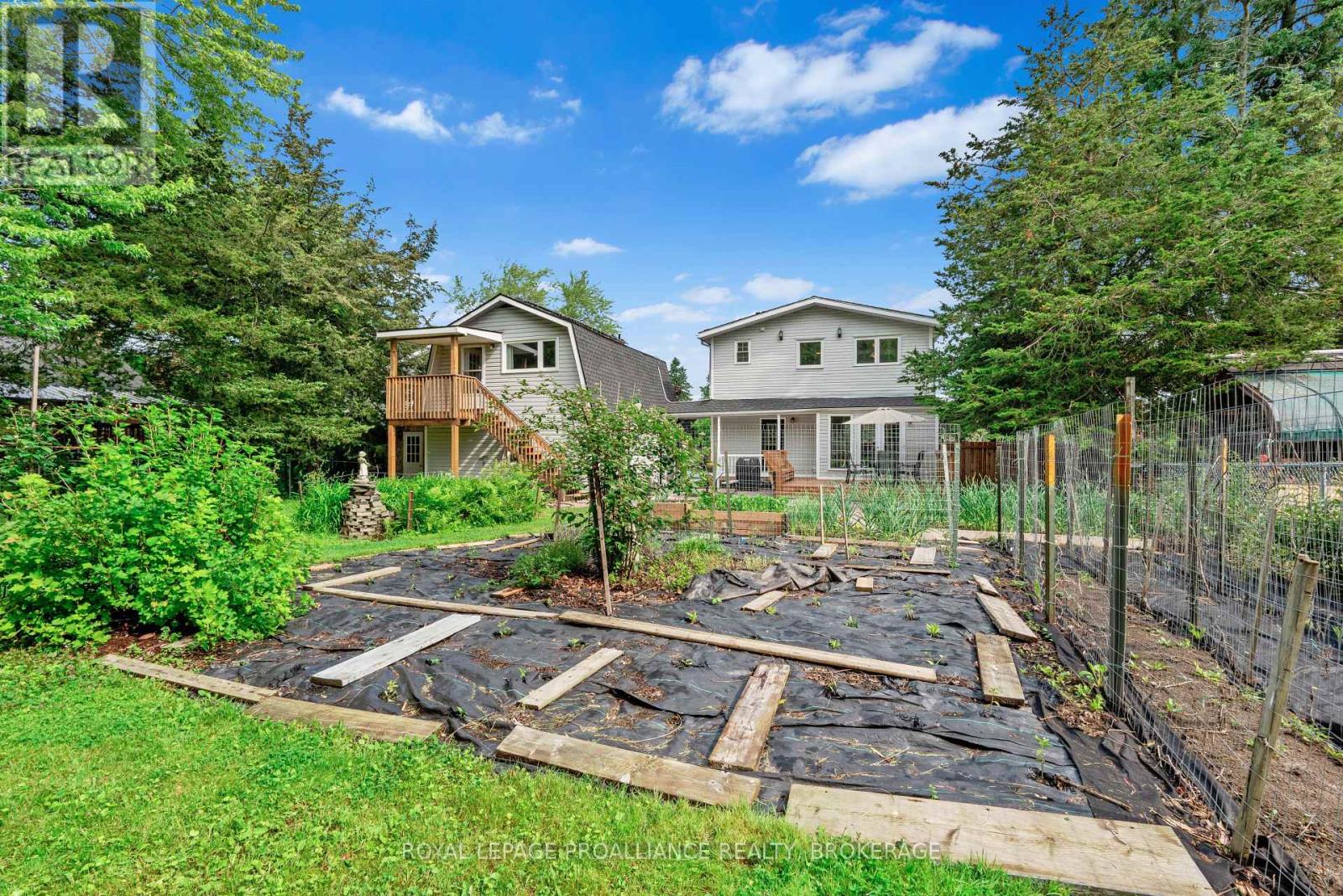 216 Phillips Street, Kingston (West Of Sir John A. Blvd), Ontario  K7M 3A1 - Photo 42 - X12219007