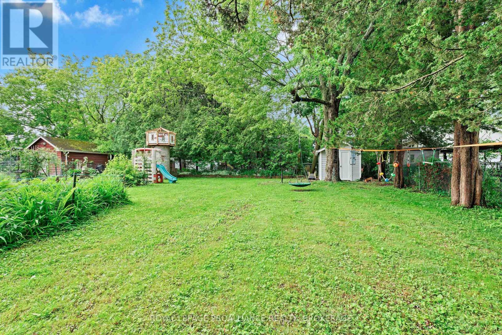216 Phillips Street, Kingston (West Of Sir John A. Blvd), Ontario  K7M 3A1 - Photo 43 - X12219007