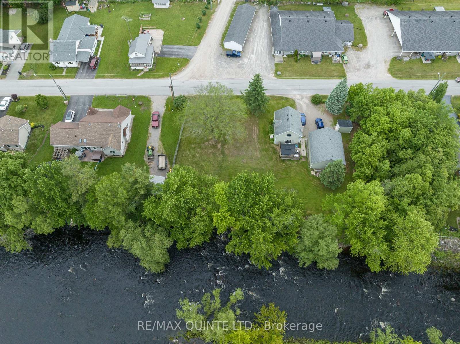 210 Alexander Street, Tweed, Ontario  K0K 3J0 - Photo 13 - X12218946