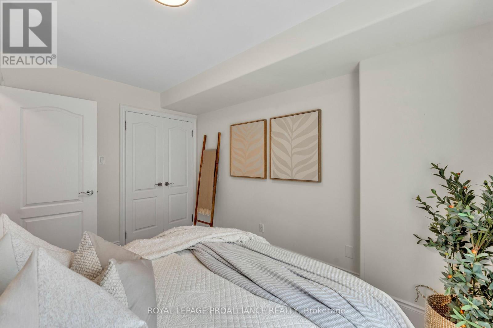 102 - 165 Division Street, Cobourg, Ontario  K9A 0B3 - Photo 40 - X12218991