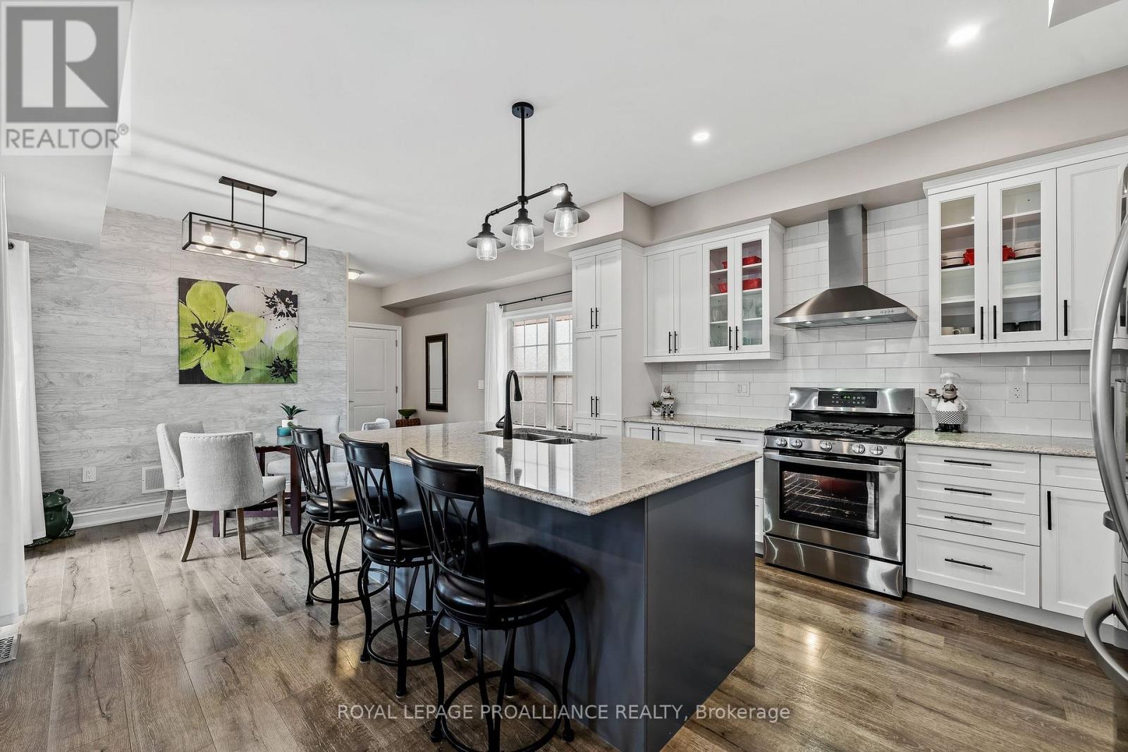 709 Elmer Hutton Street, Cobourg, Ontario  K9A 0K9 - Photo 8 - X12218995