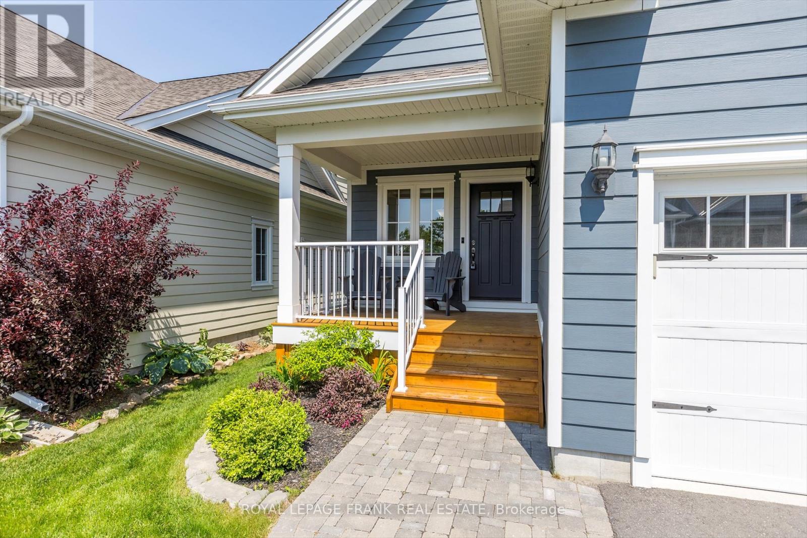 9 Irons Avenue, Selwyn, Ontario K0L 2H0 - Photo 2 - X12219032