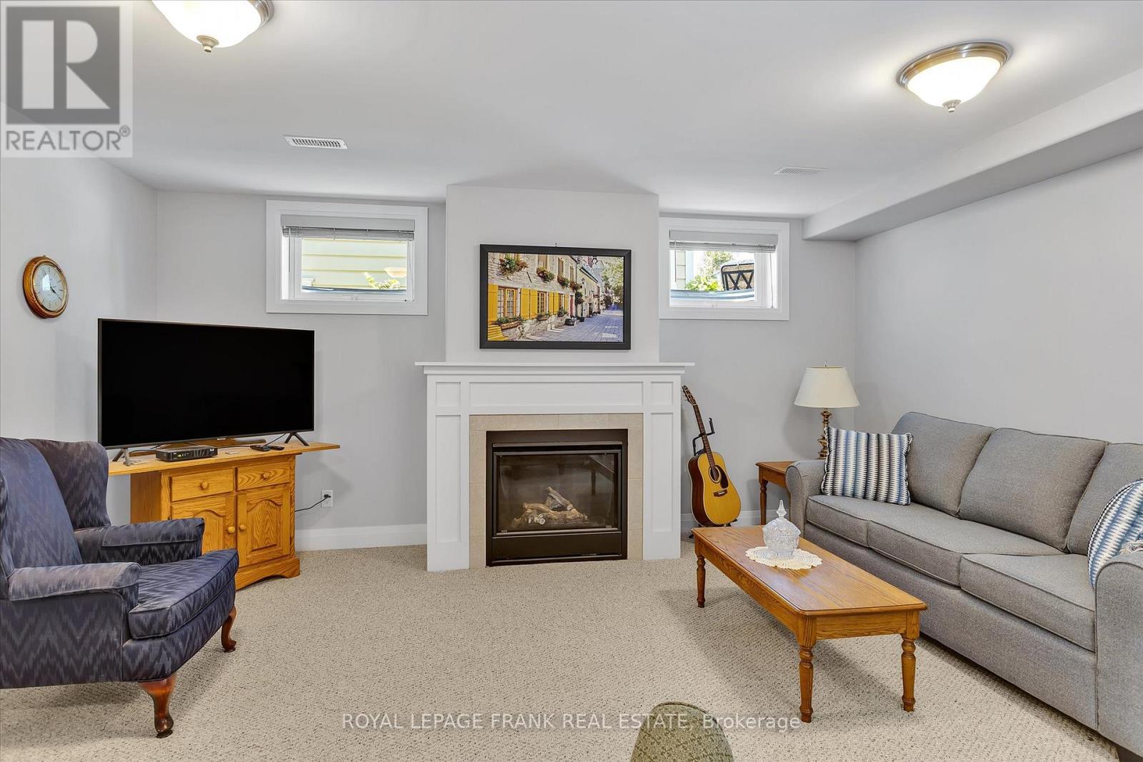 9 Irons Avenue, Selwyn, Ontario K0L 2H0 - Photo 22 - X12219032