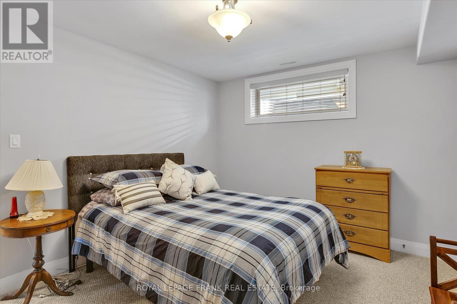 9 Irons Avenue, Selwyn, Ontario K0L 2H0 - Photo 25 - X12219032