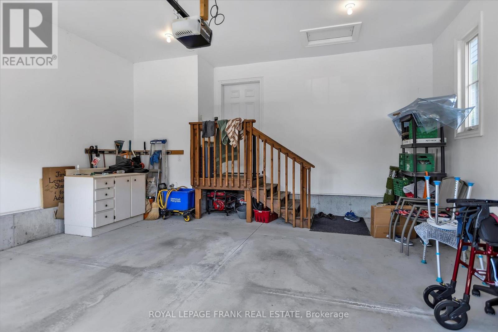 9 Irons Avenue, Selwyn, Ontario K0L 2H0 - Photo 32 - X12219032