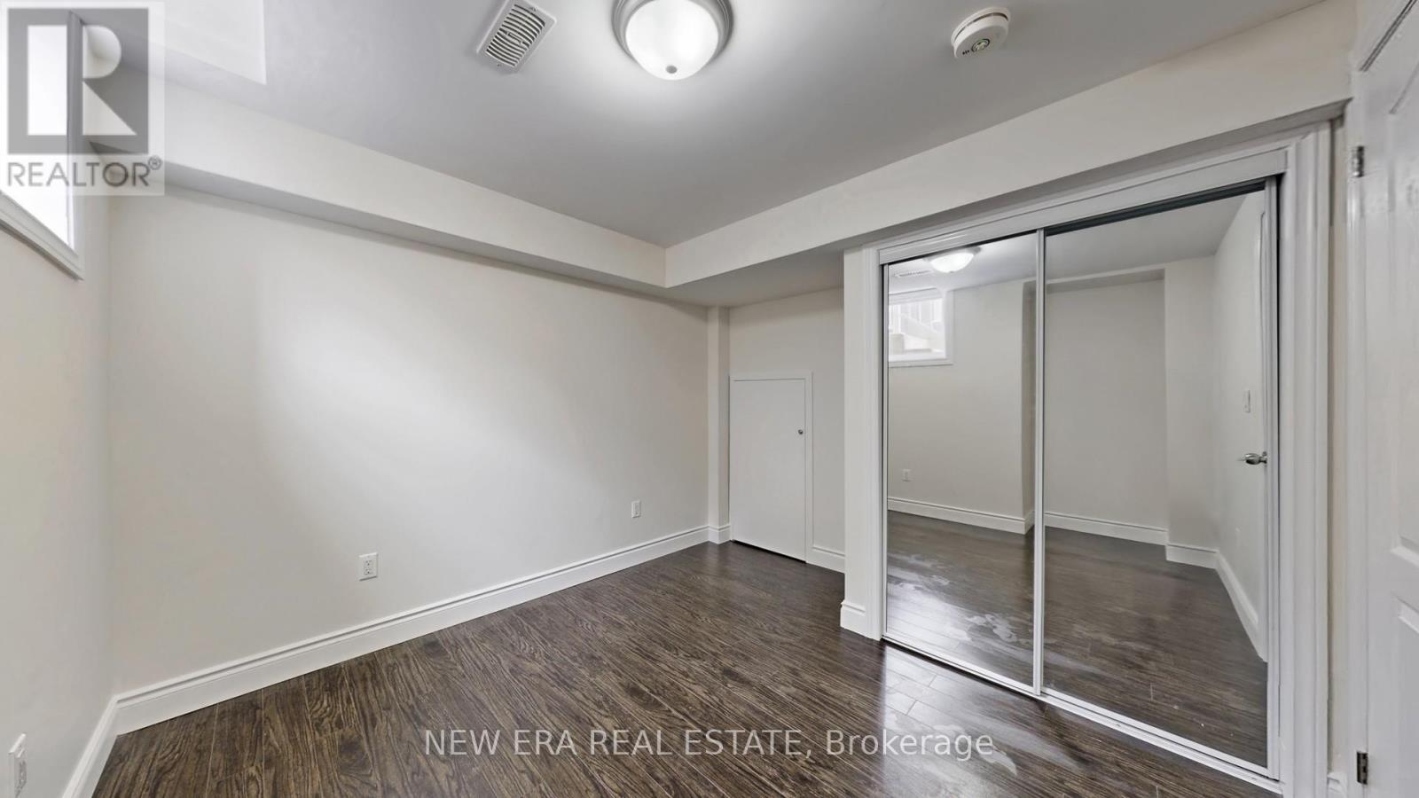 26 Openbay Gardens, Brampton, Ontario  L6R 0V4 - Photo 41 - W12209932