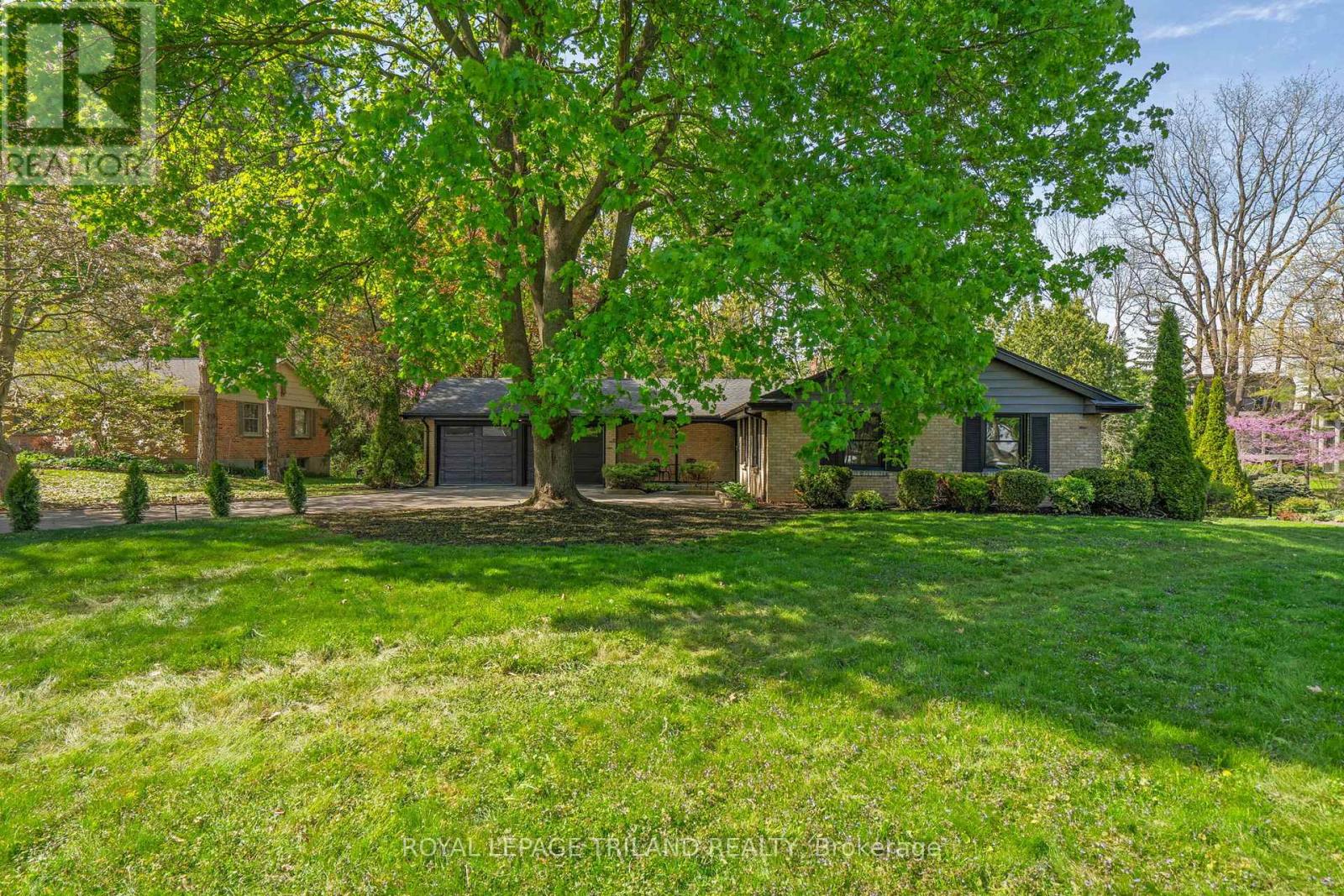 791 Haighton Road, London South (South C), Ontario  N6K 1B4 - Photo 2 - X12219014