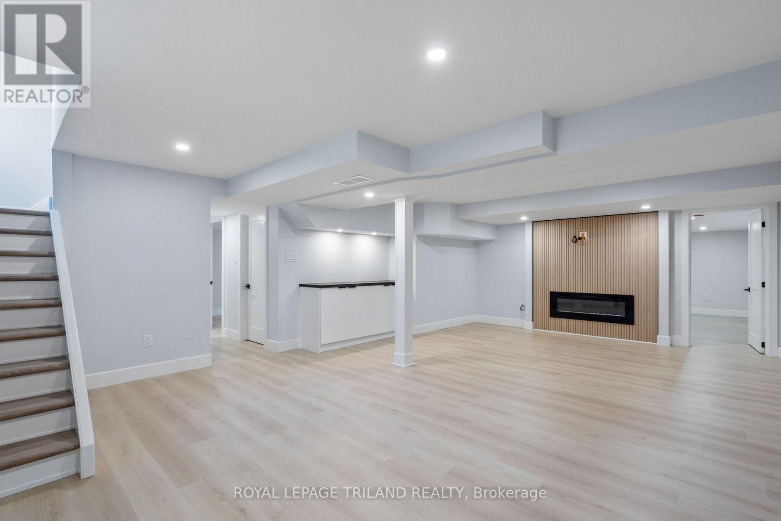 791 Haighton Road, London South (South C), Ontario  N6K 1B4 - Photo 29 - X12219014