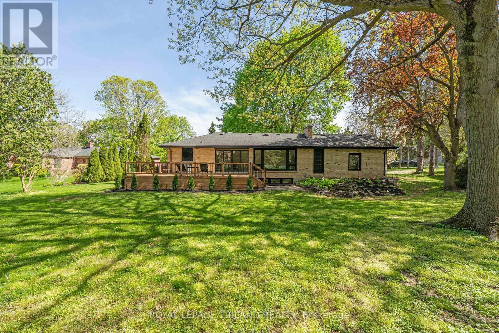791 Haighton Road, London South (South C), Ontario  N6K 1B4 - Photo 44 - X12219014