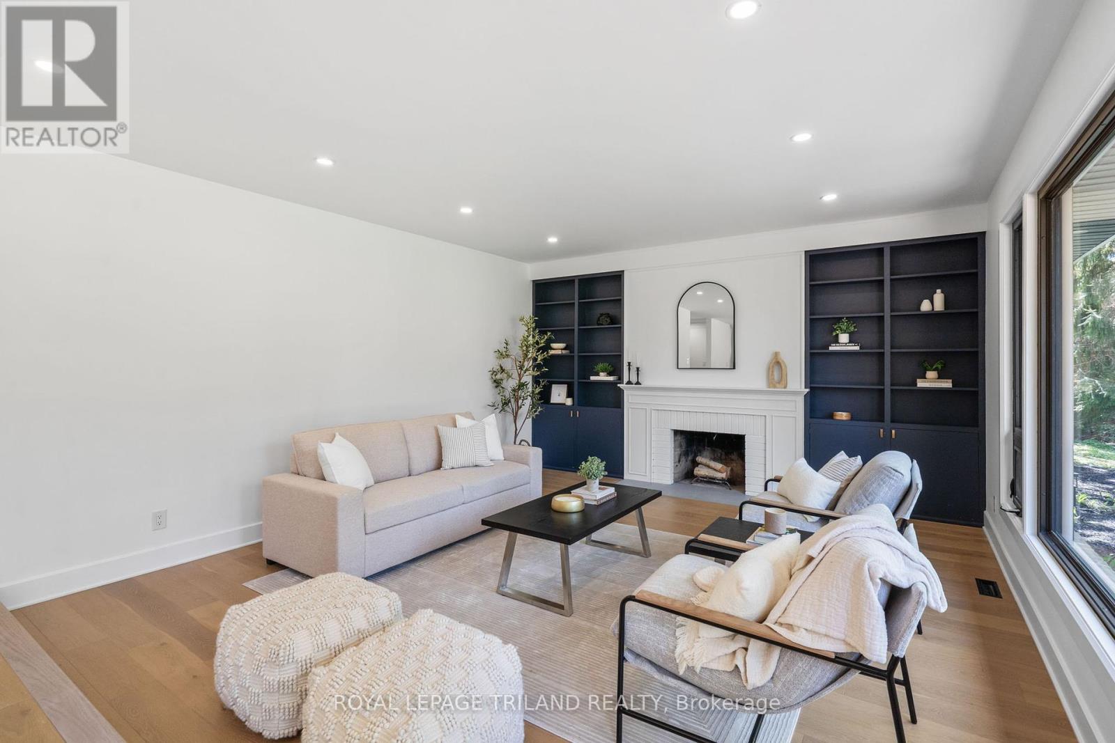 791 Haighton Road, London South (South C), Ontario  N6K 1B4 - Photo 5 - X12219014