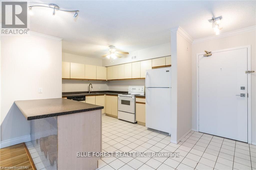 108 - 9 Jacksway Crescent, London North (North G), Ontario  N5X 3T6 - Photo 4 - X12219073