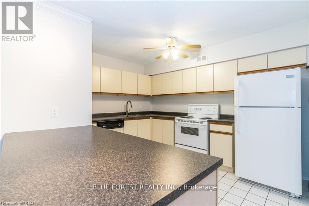 108 - 9 Jacksway Crescent, London North (North G), Ontario  N5X 3T6 - Photo 6 - X12219073