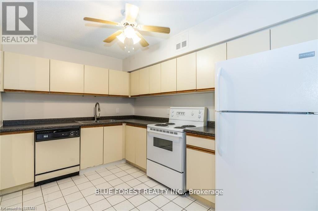 108 - 9 Jacksway Crescent, London North (North G), Ontario  N5X 3T6 - Photo 7 - X12219073