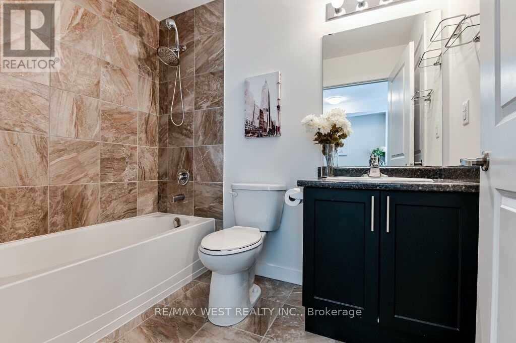 115 - 35 Southshore Crescent, Hamilton, Ontario  L8E 0J2 - Photo 11 - X12212773