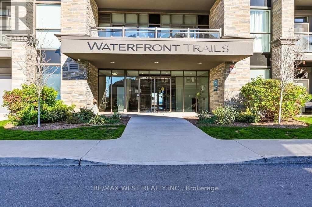 115 - 35 Southshore Crescent, Hamilton, Ontario  L8E 0J2 - Photo 2 - X12212773
