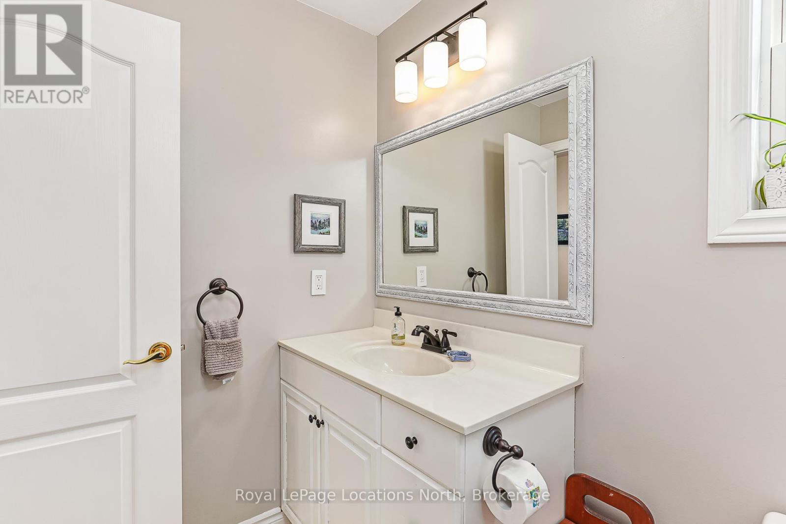 17 Ninth Street, Collingwood, Ontario  L9Y 2E9 - Photo 32 - S12218929