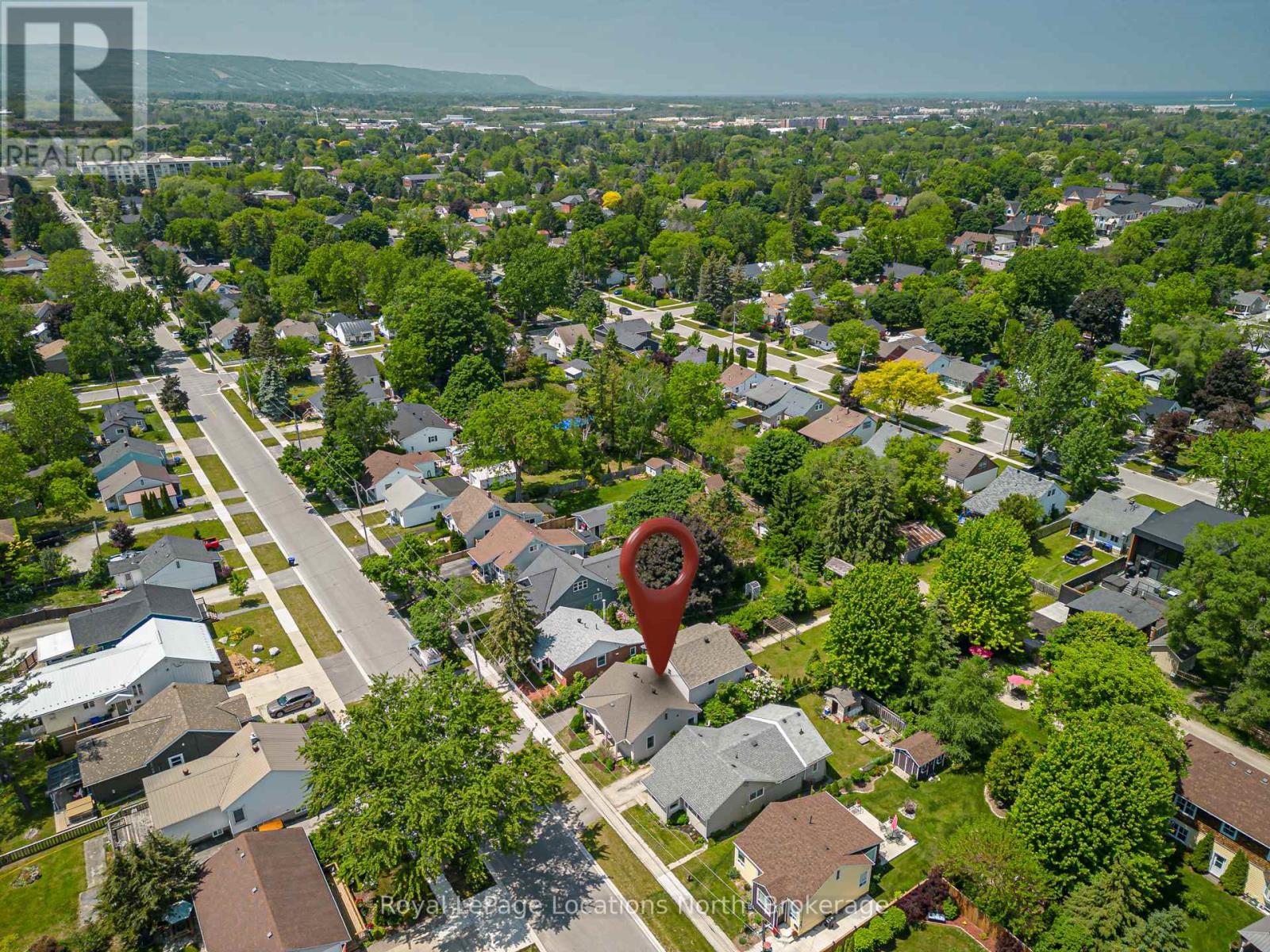 17 Ninth Street, Collingwood, Ontario  L9Y 2E9 - Photo 4 - S12218929