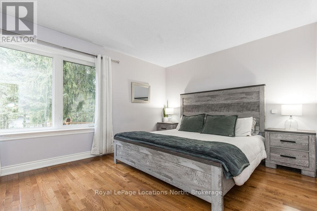 158 Fernbrook Drive, Wasaga Beach, Ontario  L9Z 1G9 - Photo 19 - S12219082