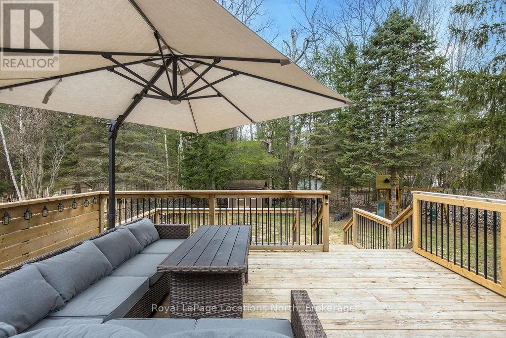 158 Fernbrook Drive, Wasaga Beach, Ontario  L9Z 1G9 - Photo 41 - S12219082