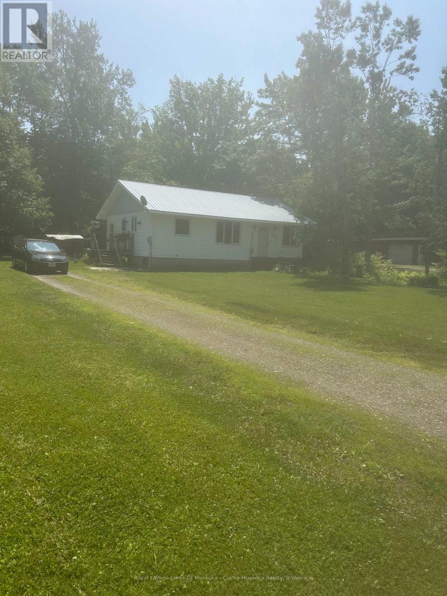 535 JAMES STREET W, Gravenhurst, Ontario