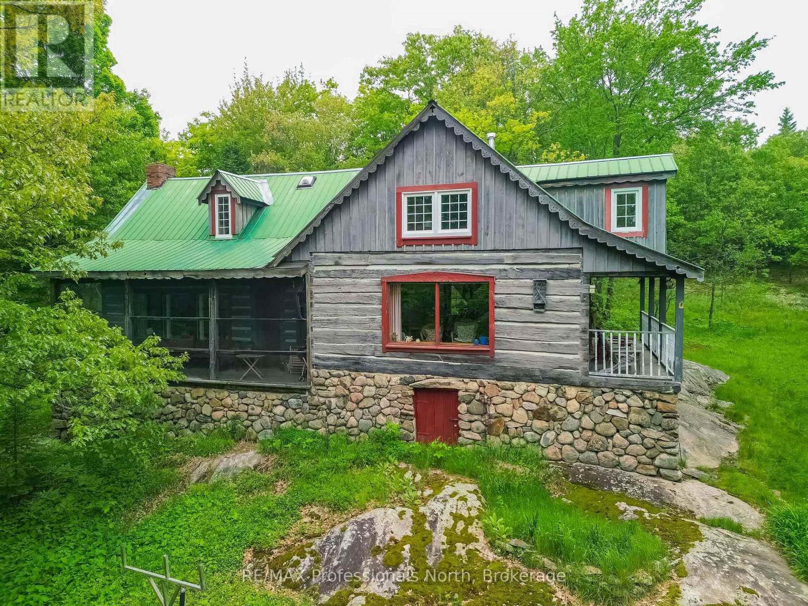 1129 KOSHLONG LAKE ROAD, Dysart et al, Ontario