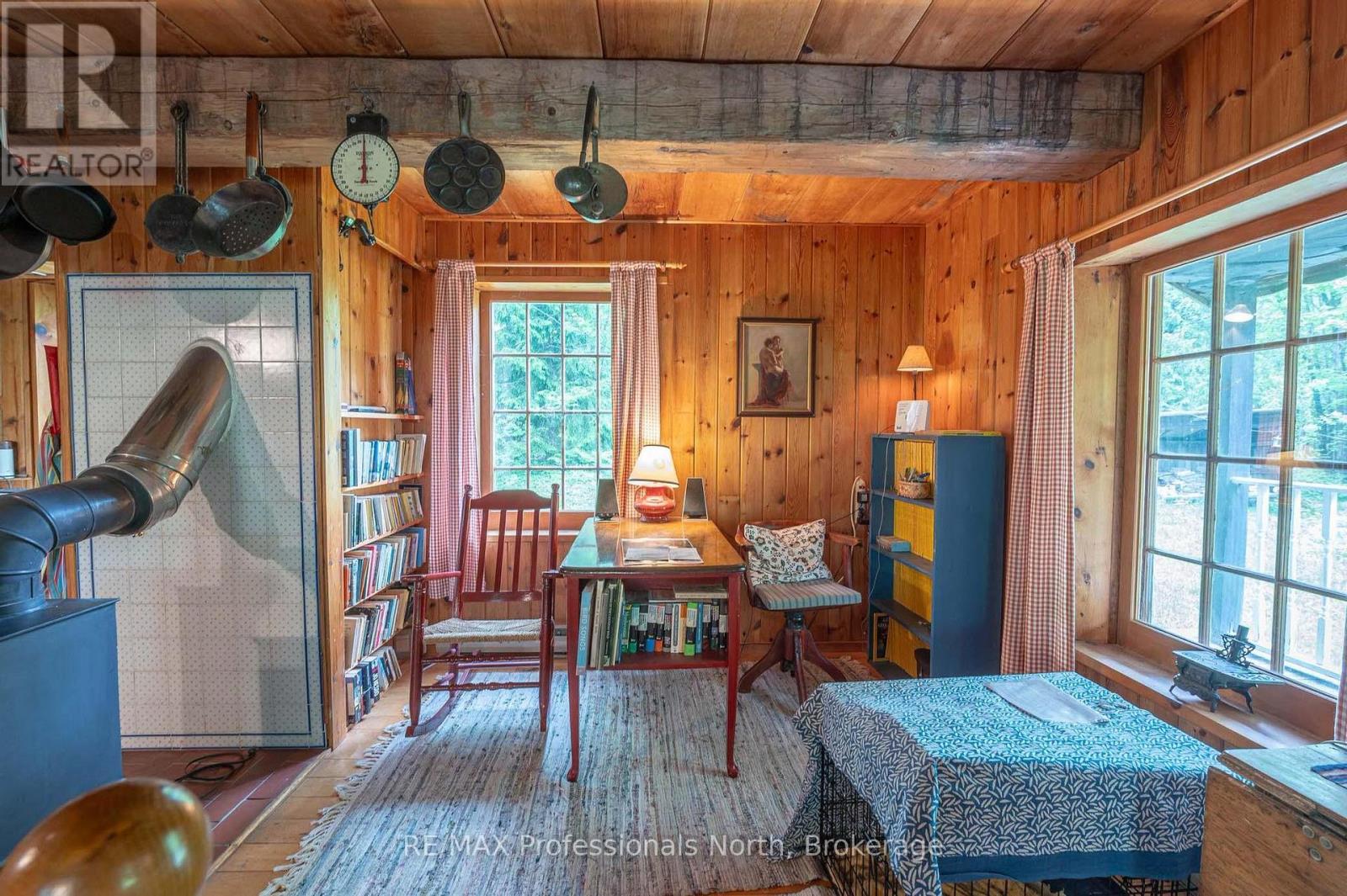 1129 Koshlong Lake Road, Dysart Et Al, Ontario  K0M 1S0 - Photo 12 - X12219081