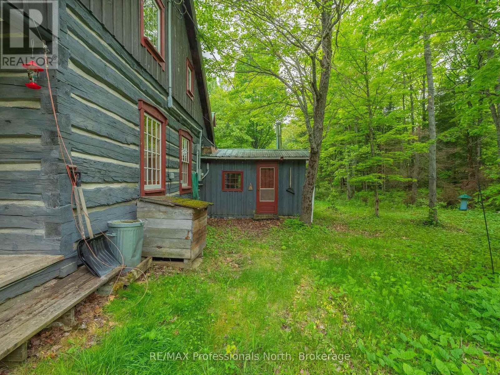 1129 Koshlong Lake Road, Dysart Et Al, Ontario  K0M 1S0 - Photo 34 - X12219081