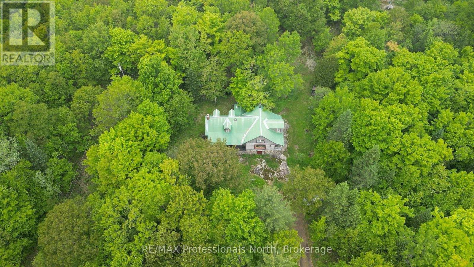 1129 Koshlong Lake Road, Dysart Et Al, Ontario  K0M 1S0 - Photo 39 - X12219081