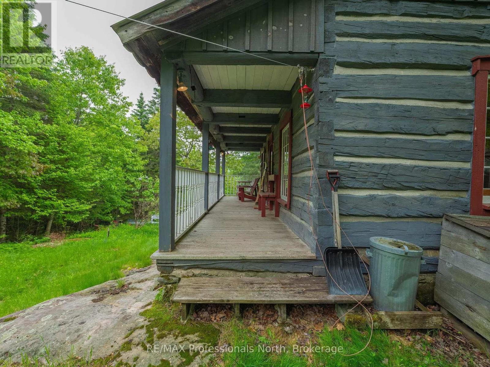 1129 Koshlong Lake Road, Dysart Et Al, Ontario  K0M 1S0 - Photo 4 - X12219081