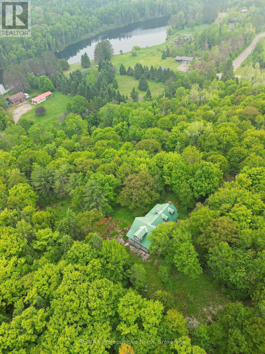 1129 Koshlong Lake Road, Dysart Et Al, Ontario  K0M 1S0 - Photo 41 - X12219081