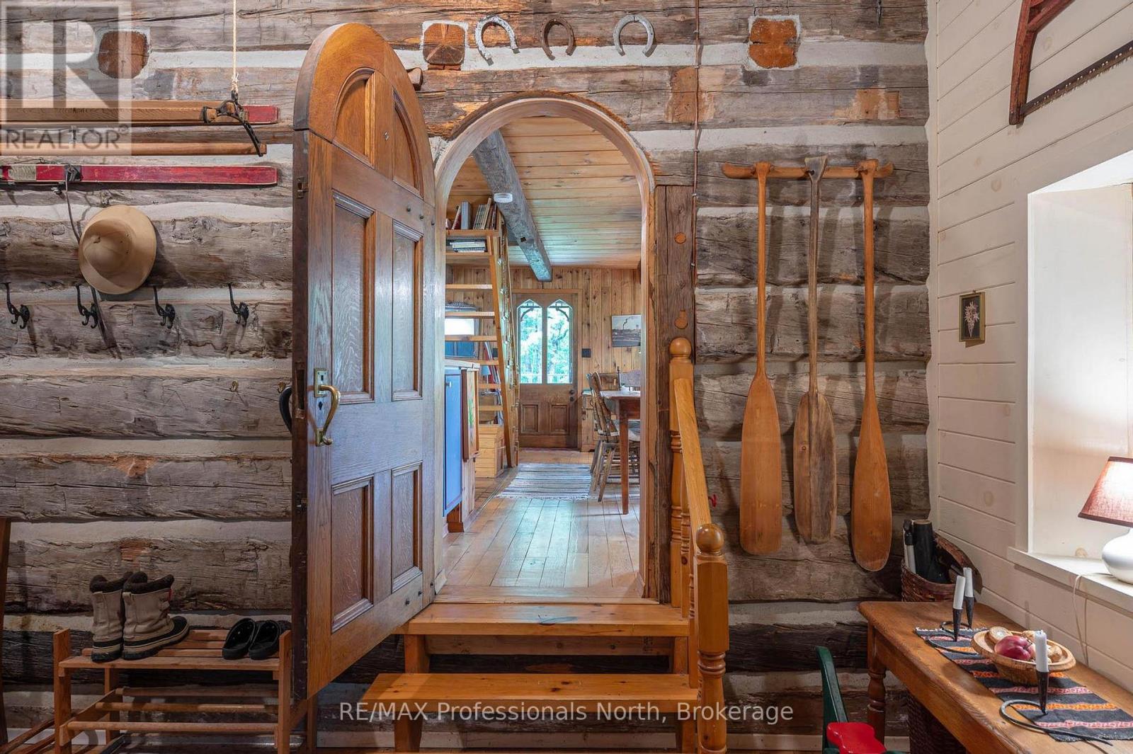 1129 Koshlong Lake Road, Dysart Et Al, Ontario  K0M 1S0 - Photo 7 - X12219081