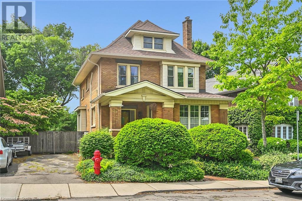 40 UNDERMOUNT Avenue, hamilton, Ontario